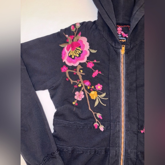 Johnny Was Embroidered Floral Zip-Up Hoodie Jacket in Black Pink Yellow – Large - Picture 7 of 16